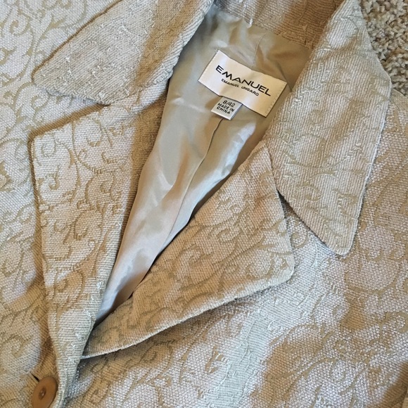 Emanuel Ungaro brocade beige suit - Picture 3 of 3